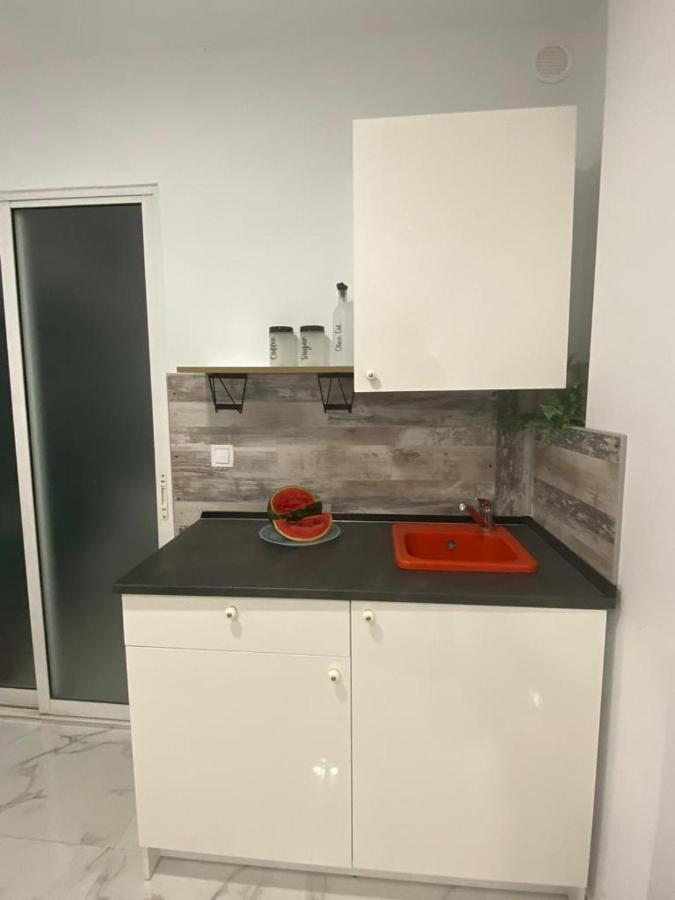 Nirvana Comfort Apartments 2 Salonic Exterior foto